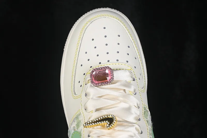 All categories Nk Air Force 1 Air Force series Nk Air Force 1 Low Air Force low-top Nike Air Force 1'07 Low "Jade Pearl Canvas" Hand-painted graffiti Green Pearl Painting Air Force 1 low-top casual sneakers FJ7740-111